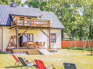 Ferienhaus für 8 Personen (126 m&sup2;) ab 84 &euro; in Nowe Warpno
