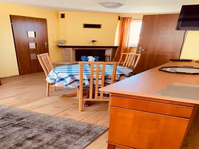 DiningRoom