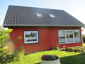 23835605-Ferienhaus-5-Nübel-300x225-1