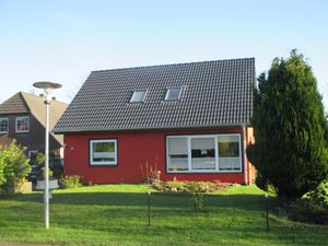 23835605-Ferienhaus-5-Nübel-300x225-2