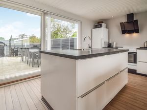 23735261-Ferienhaus-6-Nyborg-300x225-3