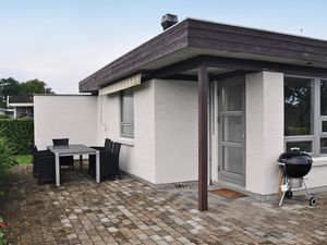 23952457-Ferienhaus-6-Nyborg-300x225-3