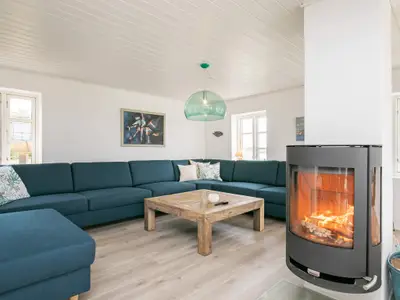 Indoor Indoor