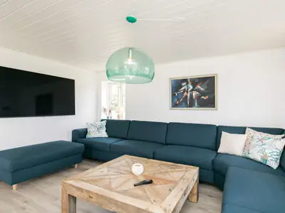 Indoor Indoor