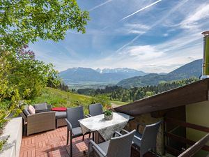 24017266-Ferienhaus-7-Oberaudorf-300x225-2