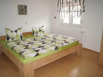 Schlafzimmer 1, Ansicht 1