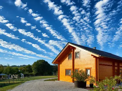 Land-/Jagd-Chalet: Ansicht