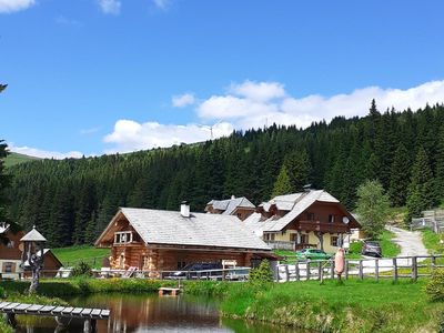 Außenansicht des Gebäudes. Außenansicht