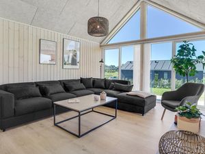 23744207-Ferienhaus-10-Odder-300x225-3