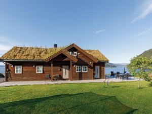 Ferienhaus für 12 Personen (118 m²) in Ølensvåg