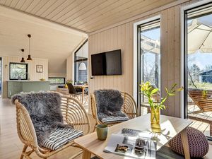 24048228-Ferienhaus-8-Ørsted-300x225-3