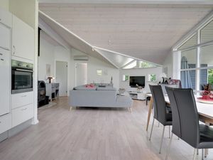 23864587-Ferienhaus-6-Ørsted-300x225-1