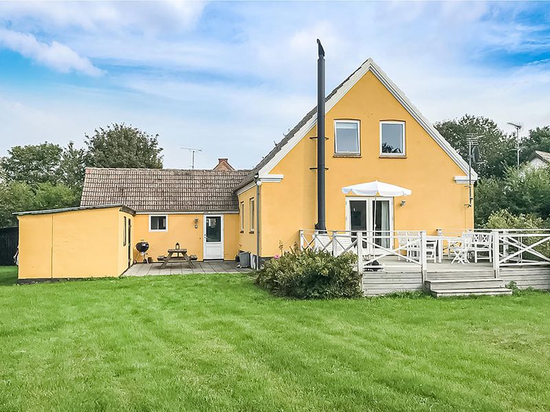 23734887-Ferienhaus-5-Østermarie-800x600-0