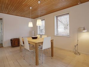 23734887-Ferienhaus-5-Østermarie-300x225-3