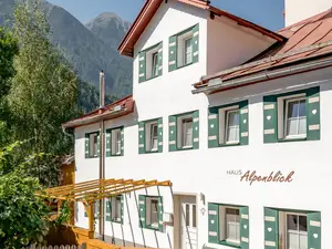 Ferienhaus für 6 Personen (160 m²) in Oetz