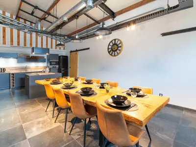 DiningRoom