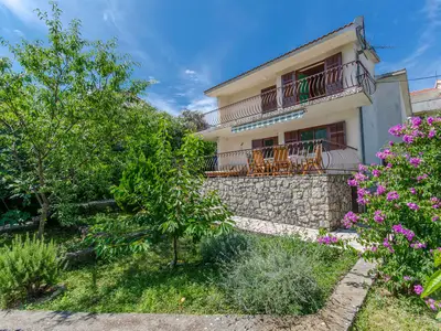Ferienhaus für 6 Personen (100 m²) in Okrug Gornji 7/10