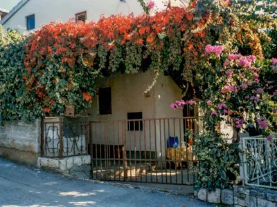 Ferienhaus für 10 Personen (110 m²) in Okrug Gornji 2/10