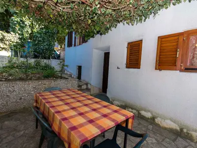 Ferienhaus für 10 Personen (110 m²) in Okrug Gornji 8/10