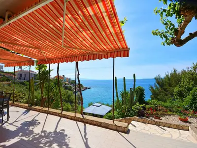 Ferienhaus für 7 Personen (80 m²) in Okrug Gornji 6/10
