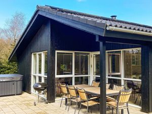 23386690-Ferienhaus-8-Oksbøl-300x225-2