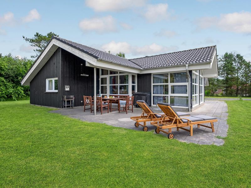 23730357-Ferienhaus-10-Oksbøl-800x600-0