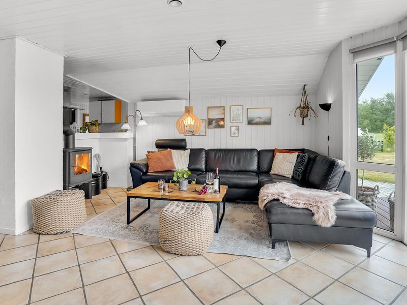 23736868-Ferienhaus-8-Oksbøl-800x600-2