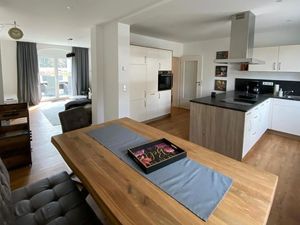 23361057-Ferienhaus-6-Olbersdorf-300x225-3