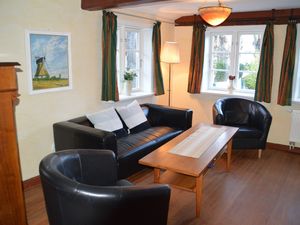 21707619-Ferienhaus-7-Oldsum-300x225-1