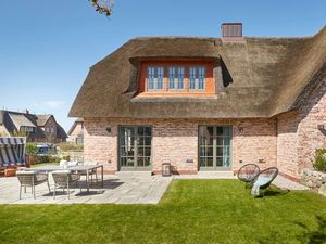 23699215-Ferienhaus-4-Oldsum-300x225-1