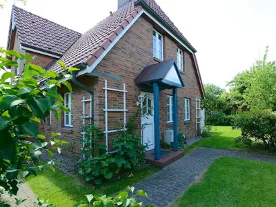 Ferienhaus für 6 Personen (100 m²) in Oldsum 9/10
