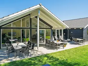 Ferienhaus für 19 Personen (242 m²) in Olpenitz