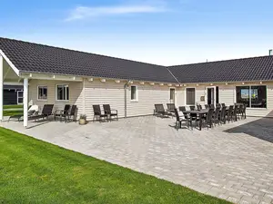 Ferienhaus für 23 Personen (275 m²) in Olpenitz
