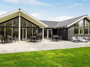 Ferienhaus für 17 Personen (221 m²) in Olpenitz