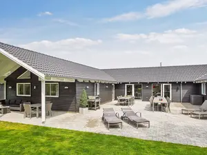 Ferienhaus für 21 Personen (267 m²) in Olpenitz