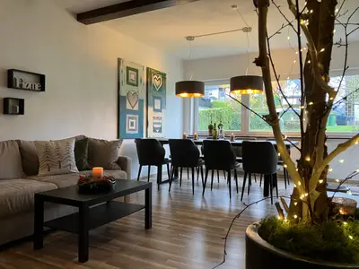 Photo, INSIDE, OUTSIDE