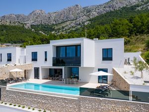 Ferienhaus für 10 Personen (311 m²) in Omiš