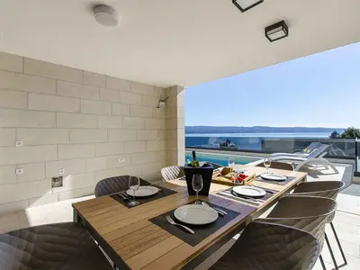 Ferienhaus für 8 Personen (280 m²) in Omiš 8/10