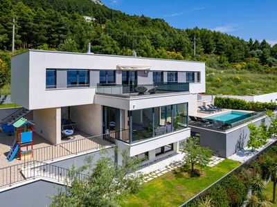 Ferienhaus für 8 Personen (280 m²) in Omiš 2/10