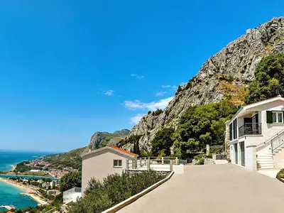 Ferienhaus für 5 Personen (55 m²) in Omiš 1/10