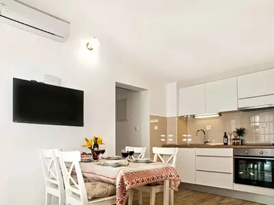 Ferienhaus für 5 Personen (55 m²) in Omiš 10/10