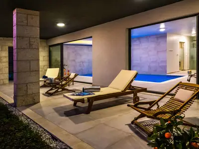 Ferienhaus für 6 Personen (255 m²) in Omiš 10/10