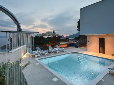 pool