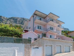 23723450-Ferienhaus-16-Omiš-300x225-3