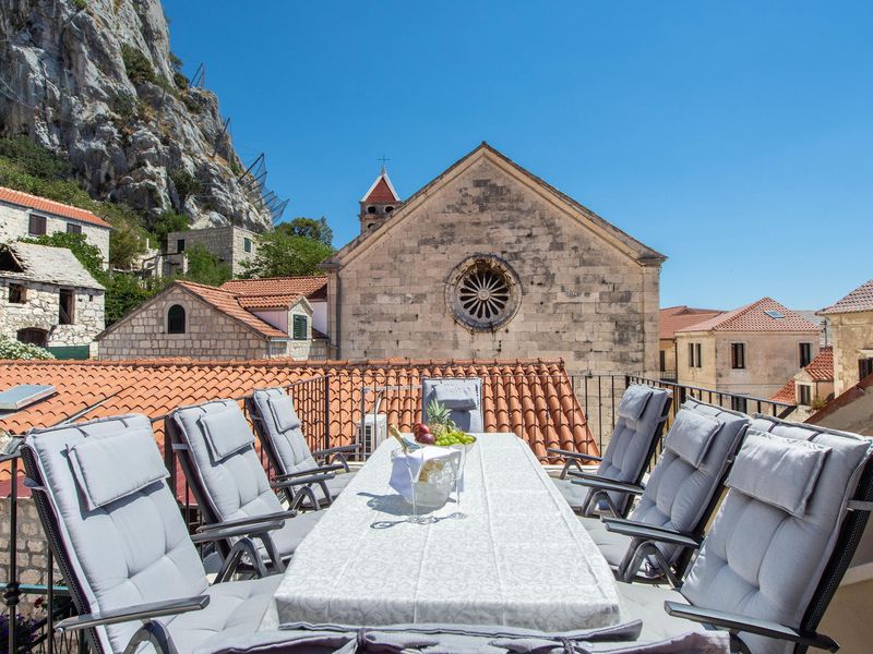 23743643-Ferienhaus-8-Omiš-800x600-1