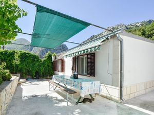 23745790-Ferienhaus-8-Omiš-300x225-5