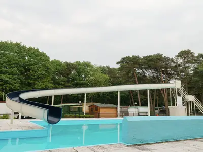 PoolOfHouse