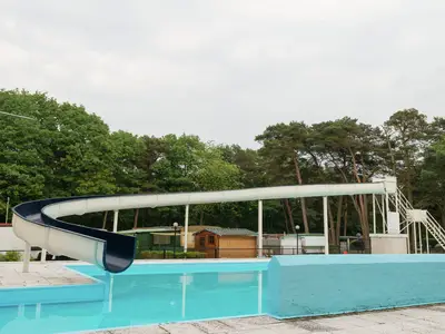 PoolOfHouse