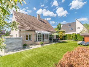 Ferienhaus für 8 Personen (215 m&sup2;) in Oostduinkerke