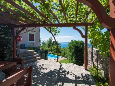 Ferienhaus für 8 Personen (300 m²) in Opatija 3/10
